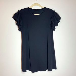 VERY J Ruffle Short Sleeve Black Dress - Small